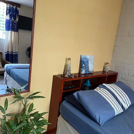 Pool House Hostel Santa Ana Luaran gambar
